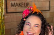 <Font color=Orange> Fotos </font color> | Vai pular Carnaval? Confira dicas de looks e makes para arrasar na folia