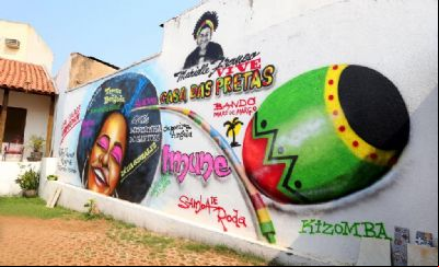 Rodas de conversas, festival de hip-hop e mostra de cinema evidenciam pautas do povo negro em MT