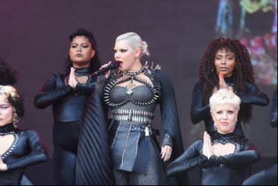 <Font color=Orange> Vídeo </font color> | Duda Beat aparece em vídeo convocando cuiabanos para show