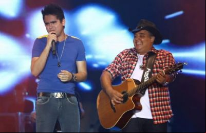 Show nacional com a dupla Humberto e Ronaldo promete lotar a boate Vitrinni
