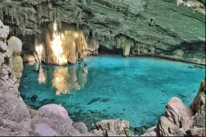 Gruta da Lagoa Azul em Nobres ser