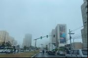 Neblina densa cobre Cuiab