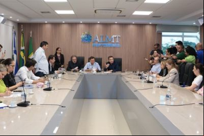 TCE sugere que Perri adote postura de intermediador e convoque atuais e futuros gestores de Cuiab