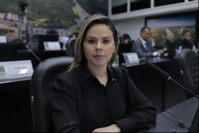 Michelly pede investiga