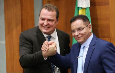 Botelho cita atual cargo de Russi na Mesa Diretora e n