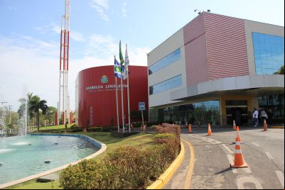 ALMT aprova multas de R$ 500 e R$ 10 mil para quem descumprir medidas restritivas
