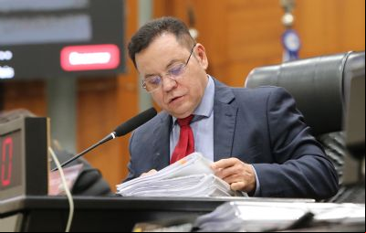 Botelho j