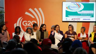 Ministra defende mudan