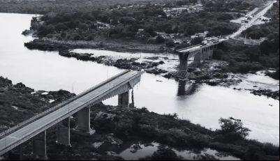 Marinha confirma 11 mortos na queda de ponte