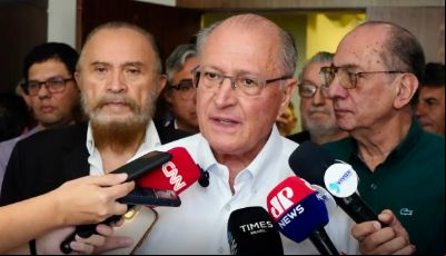 Alckmin defende cotas de importa
