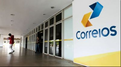 Correios anunciam cargos de n