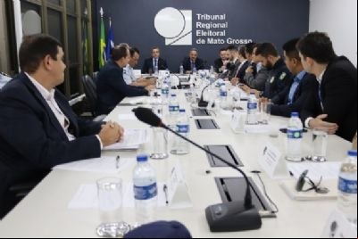 Efetivo de 6.800 profissionais ir