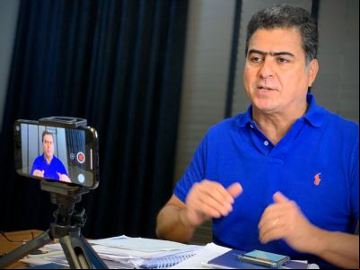 Emanuel e a flexibiliza