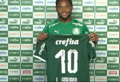 Luiz Adriano veste camisa 10 e diz que escolheu Palmeiras pelo projeto