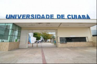Sem ajuste de mensalidade, alunos de Medicina da Unic cobram retorno de aulas pr