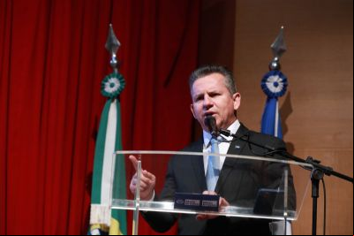 Em meio ao debate sobre teto de gastos, Mendes defende equil