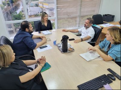 Carmona apresenta primeira a