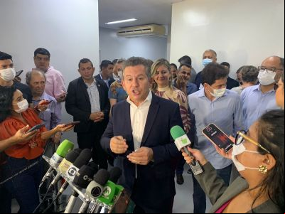 Mendes cita boicote de servidores 