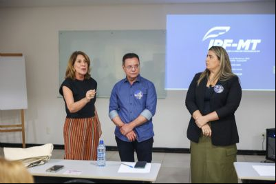 Botelho firma compromisso para revitalizar Avenida Carmindo de Campos