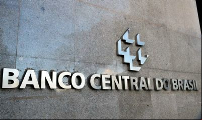 Mercado financeiro eleva previs
