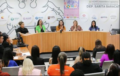 Servidores da ALMT recebem orienta