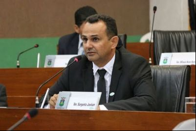 <Font color=Orange> Vídeo </font color> | Joelson se justifica dizendo ser alvo de armação política com acusações da 'Perfídia'
