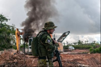 PF e Ibama destroem maquin