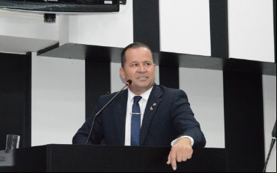 Vereadores buscam alterar lei que aumenta IPTU