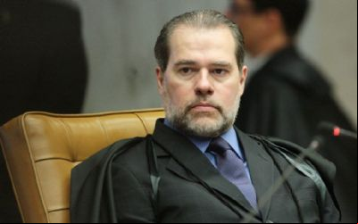 Em MT, presidente do STF diz que FEX tem que ser tratado no Congresso