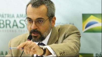 'UFMT recebeu R$ 4,5 mi para pagar conta de luz. Indicada da Dilma, m