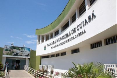 Com o fim dos trabalhos legislativos, 9 vereadores se despedem da C