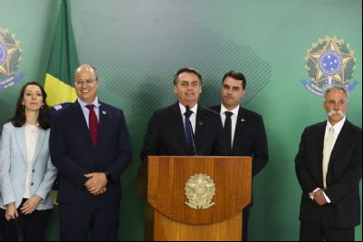Bolsonaro diz que h