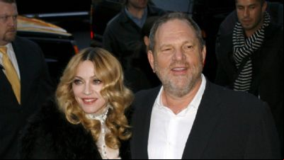 Em entrevista, Madonna ite ter sido assediada por Harvey Weinstein: - Ele cruzou barreiras e limites