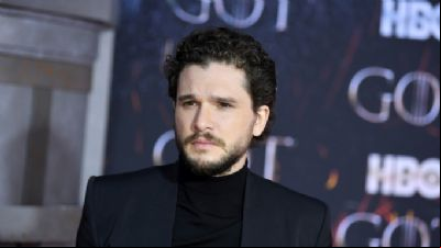 Kit Harington, de 'Game of Thrones', se interna em cl