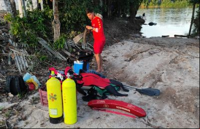 Bombeiros localizam corpo de v