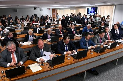 Proposta impede pena alternativa para motorista b