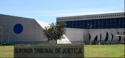STJ afasta segundo servidor suspeito de vender decis