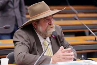 Deputado Nelson Barbudo tamb