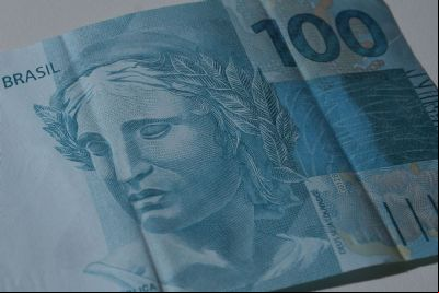Mercado financeiro eleva estimativa de infla