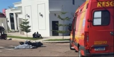 Jovem morre em colis